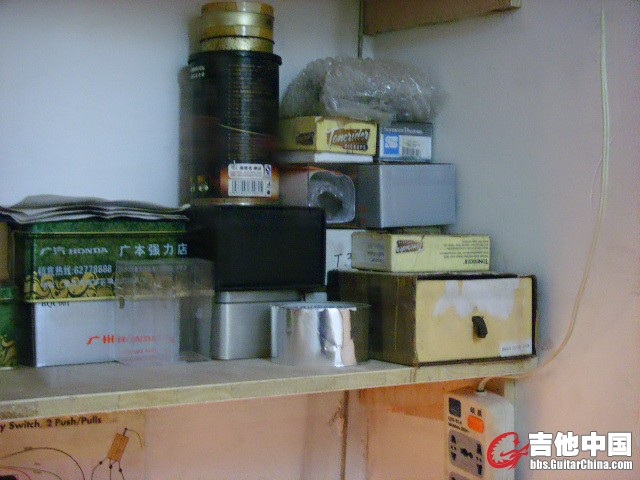 这一堆可是好货，全都是很NB的拾音器，