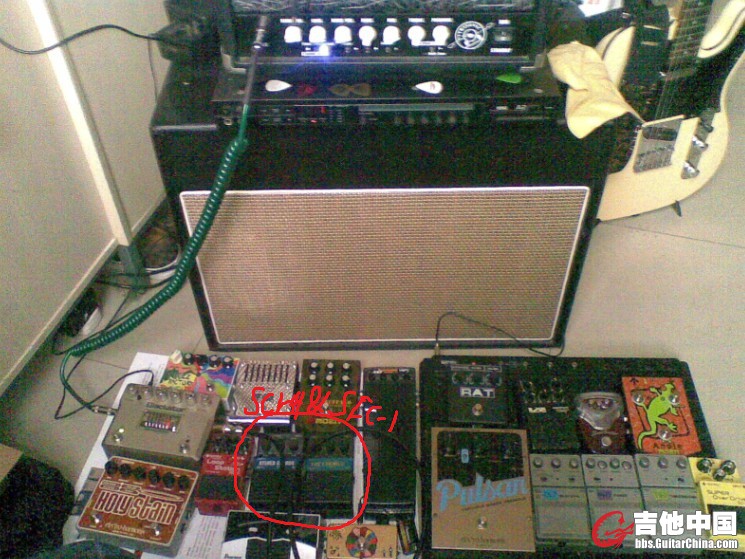 my pedalboard.jpg