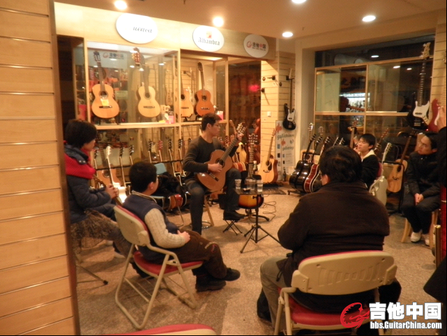 afzhu徐鸣鹤演奏中