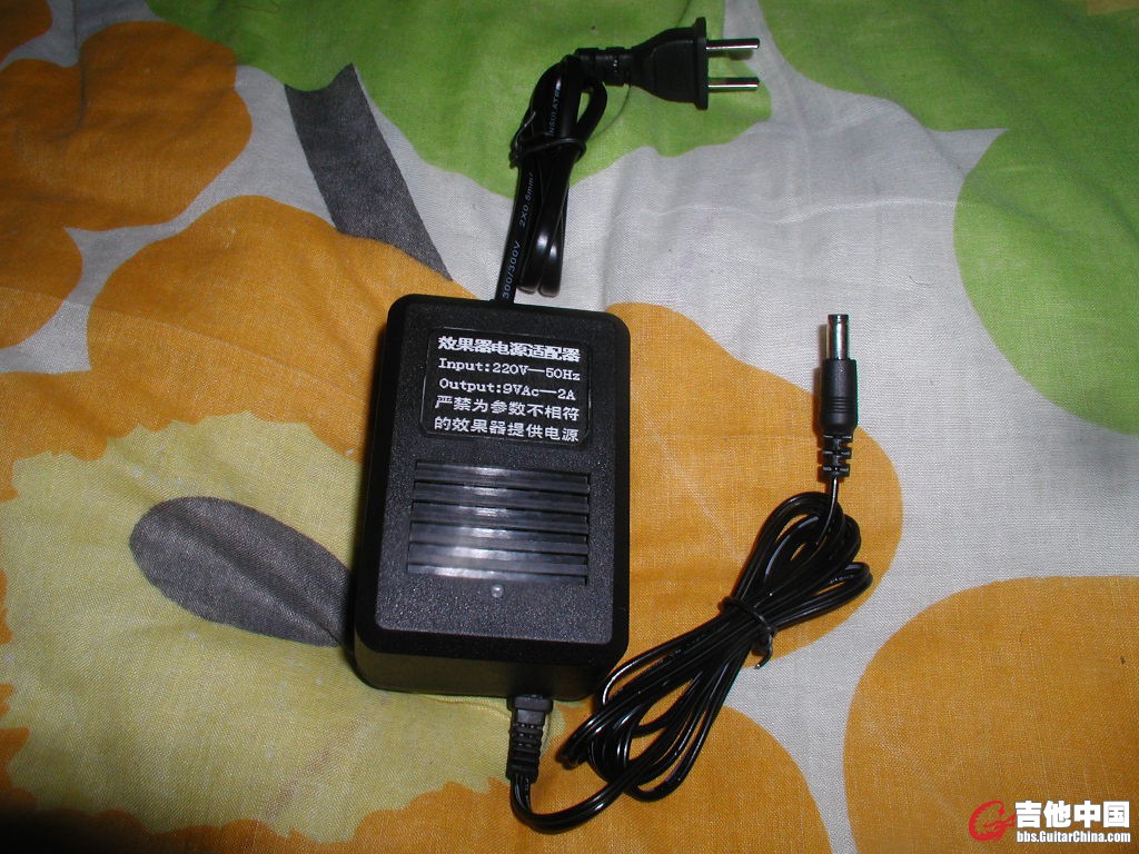 9伏AC2000毫安1.JPG