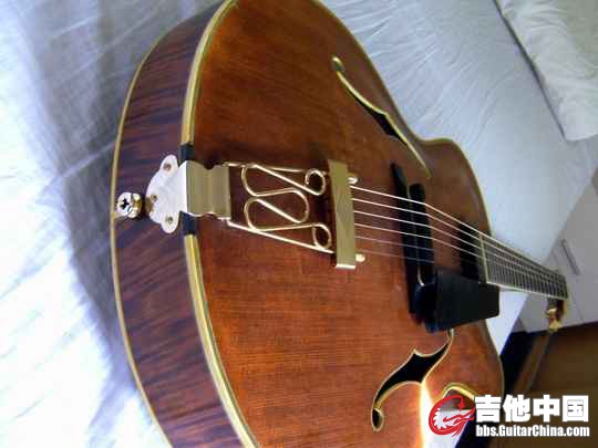 裙底偷拍 嘻嘻