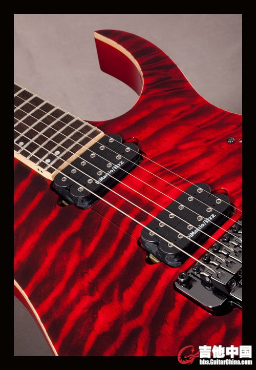 RG920QMZRDT_pickups.jpg