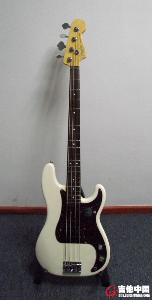 Fender（贝斯）019-0462-705（正面）.JPG