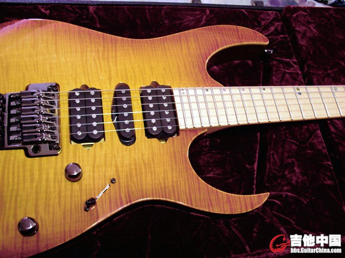 JCRG8570MVV-4.jpg