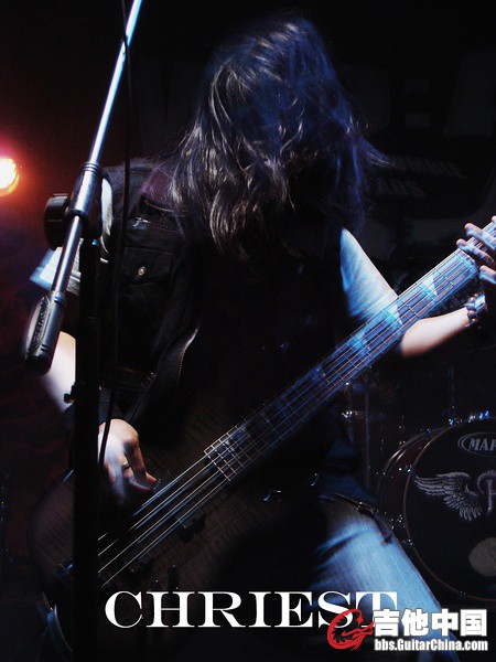 p956706656.jpg
