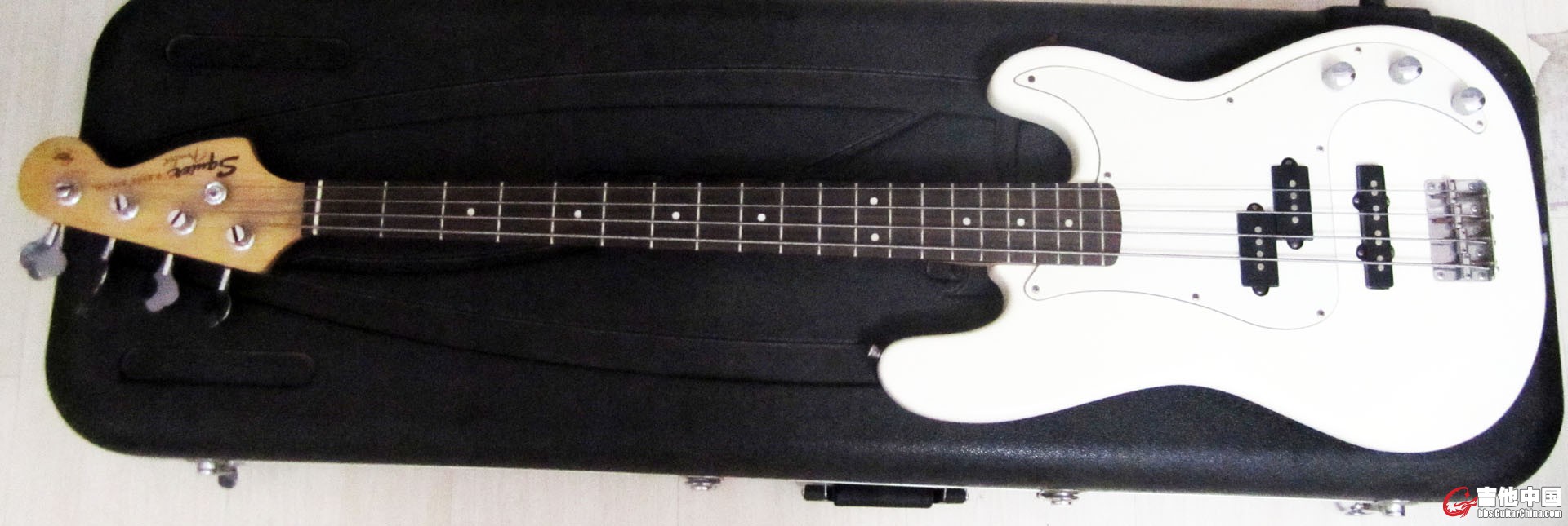 Squier 3900-1.jpg