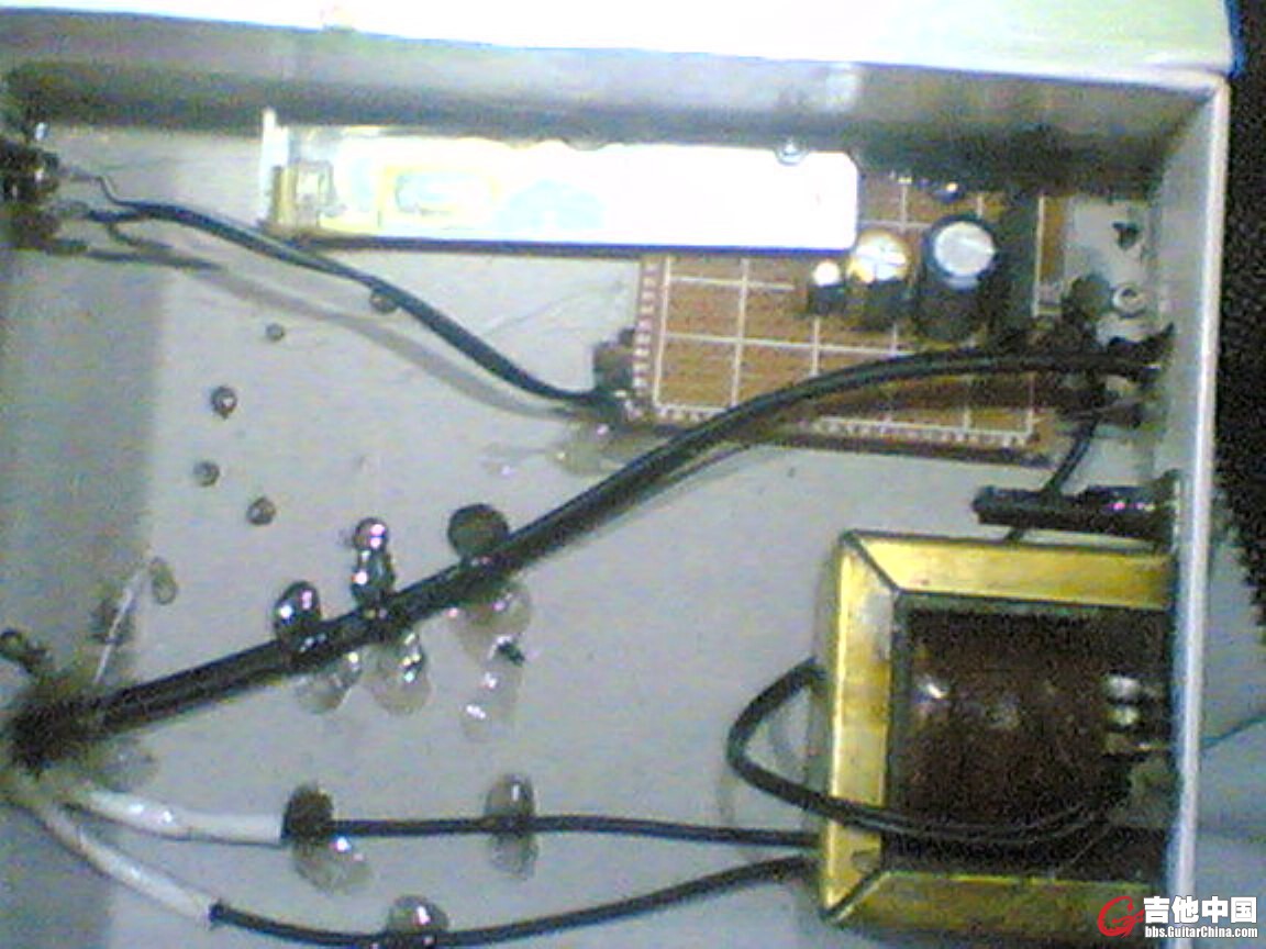 先滤波，在分别并2200uf，100uf和47uf，最后加了个瓷片电容