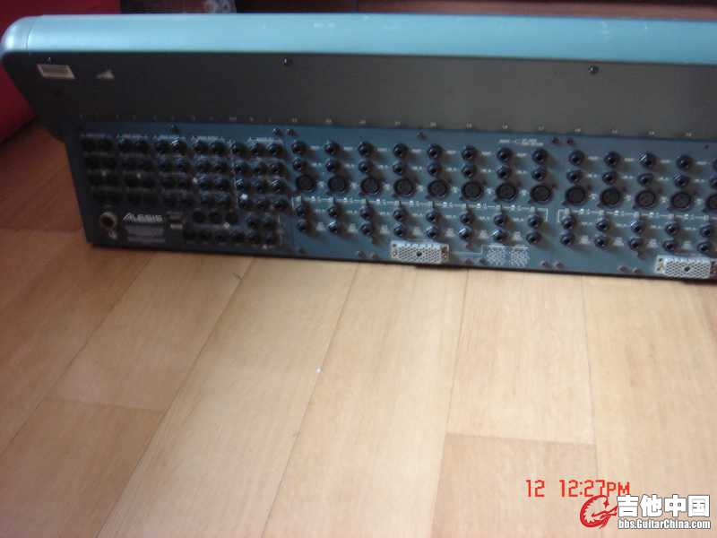 P ALESIS X2调音台.jpg