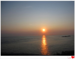太阳升起，光芒四射啊.jpg