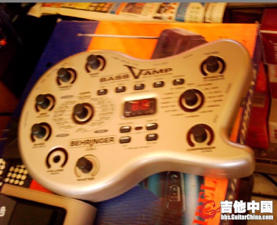 王企鹅的武器.JPG