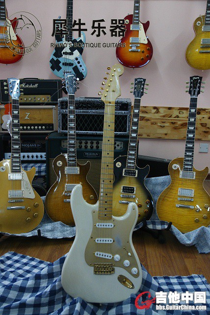 FenderNo1mini.jpg
