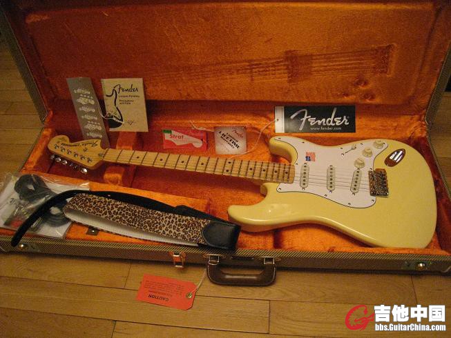 USA FENDER YW 002.jpg