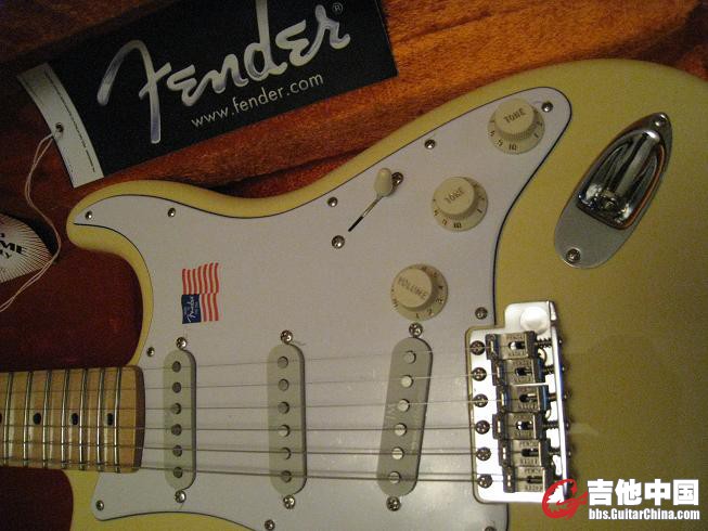 USA FENDER YW 005.jpg