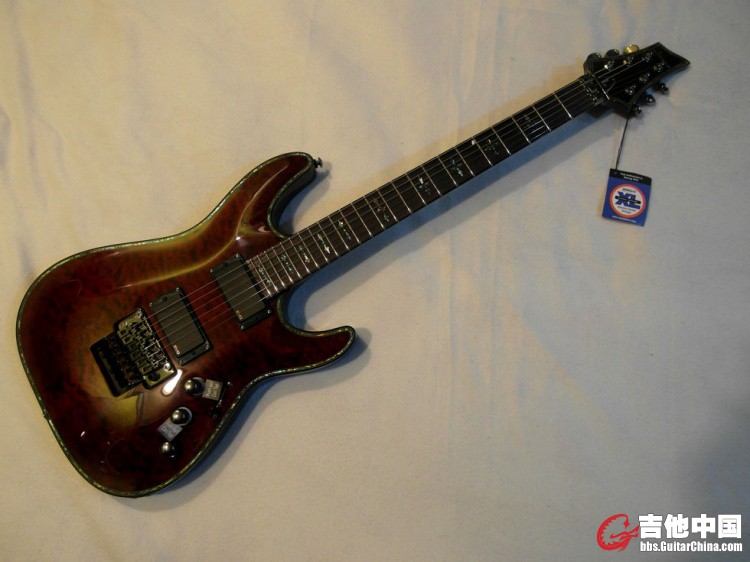 Schecter C1 Hellraiser双摇FR.jpg