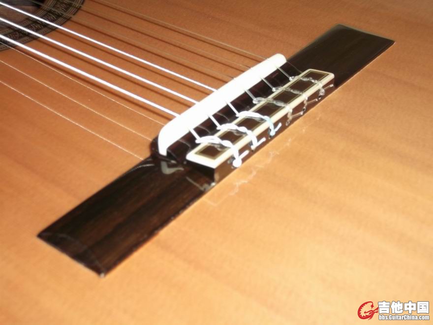 Jean Luc-Joie  Aldeca2010 Guitar 红松 020.jpg