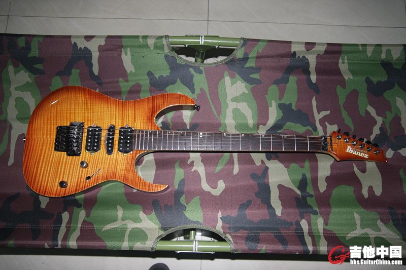 IBANEZ J-CUSTOM RG8570VV