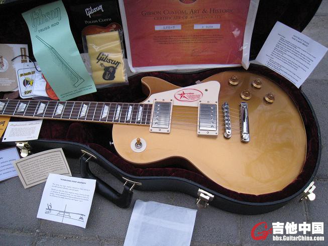 GIBSON 57 GOLD. 003.jpg
