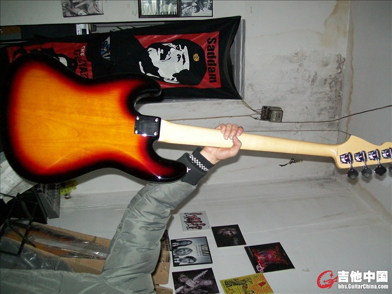 AJB40背 侧.JPG