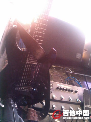 IMG_20111219_161758_缩小大小.jpg