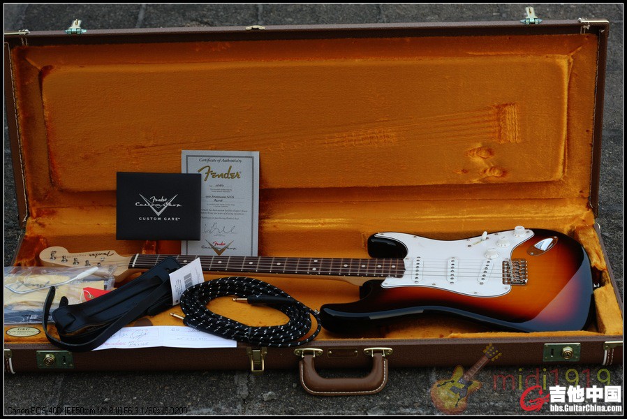 Fender Custom Shop 60 Nos Stratocaster.JPG