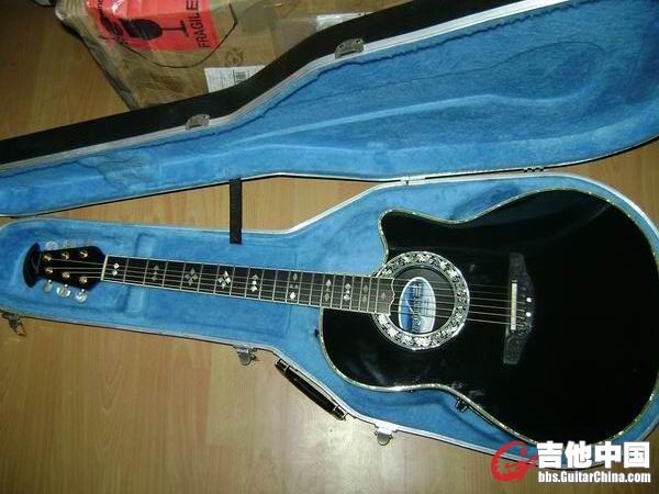 Ovation Custom Legend 1869.jpg