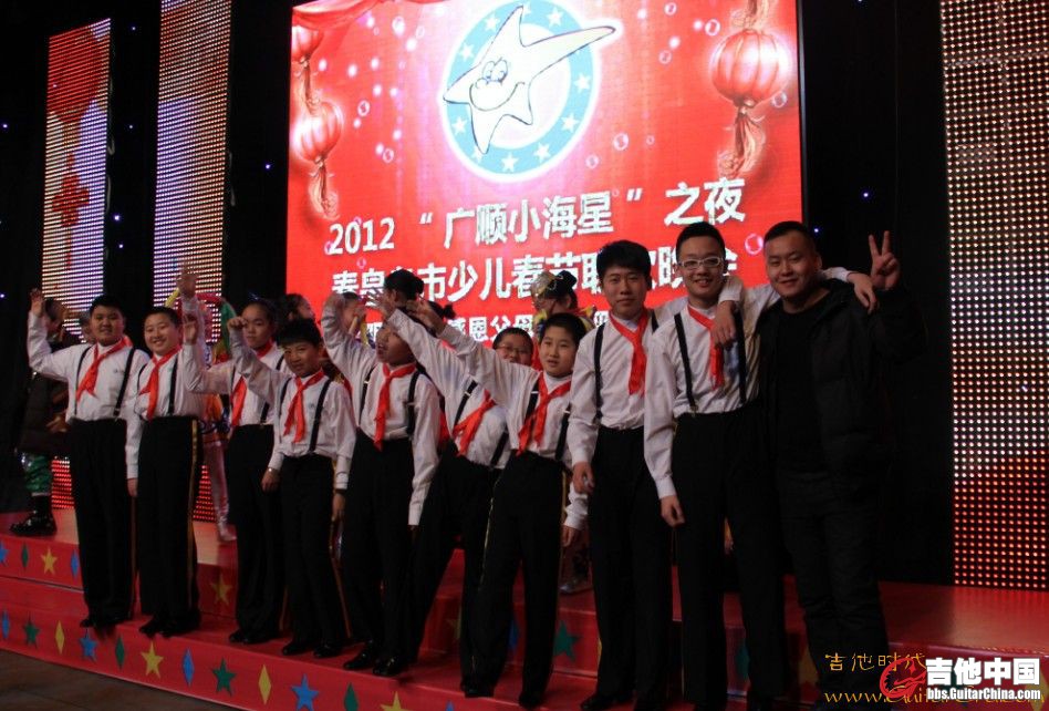 12012112269ab19492f5c8decd.jpg