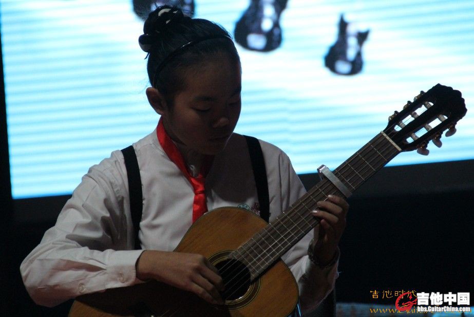 12012112251a12ab80a216bf31.jpg
