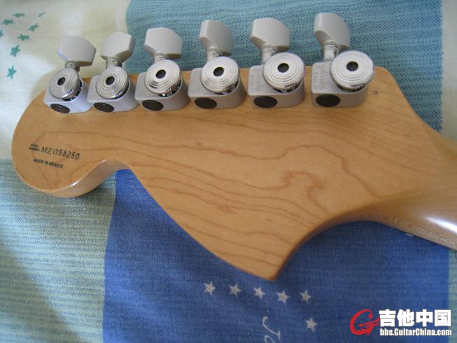 FENDER.BK182 012.jpg