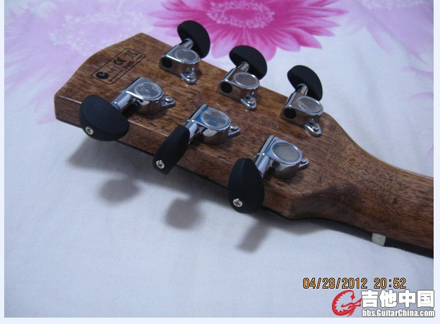 QQ截图20120428210325.jpg
