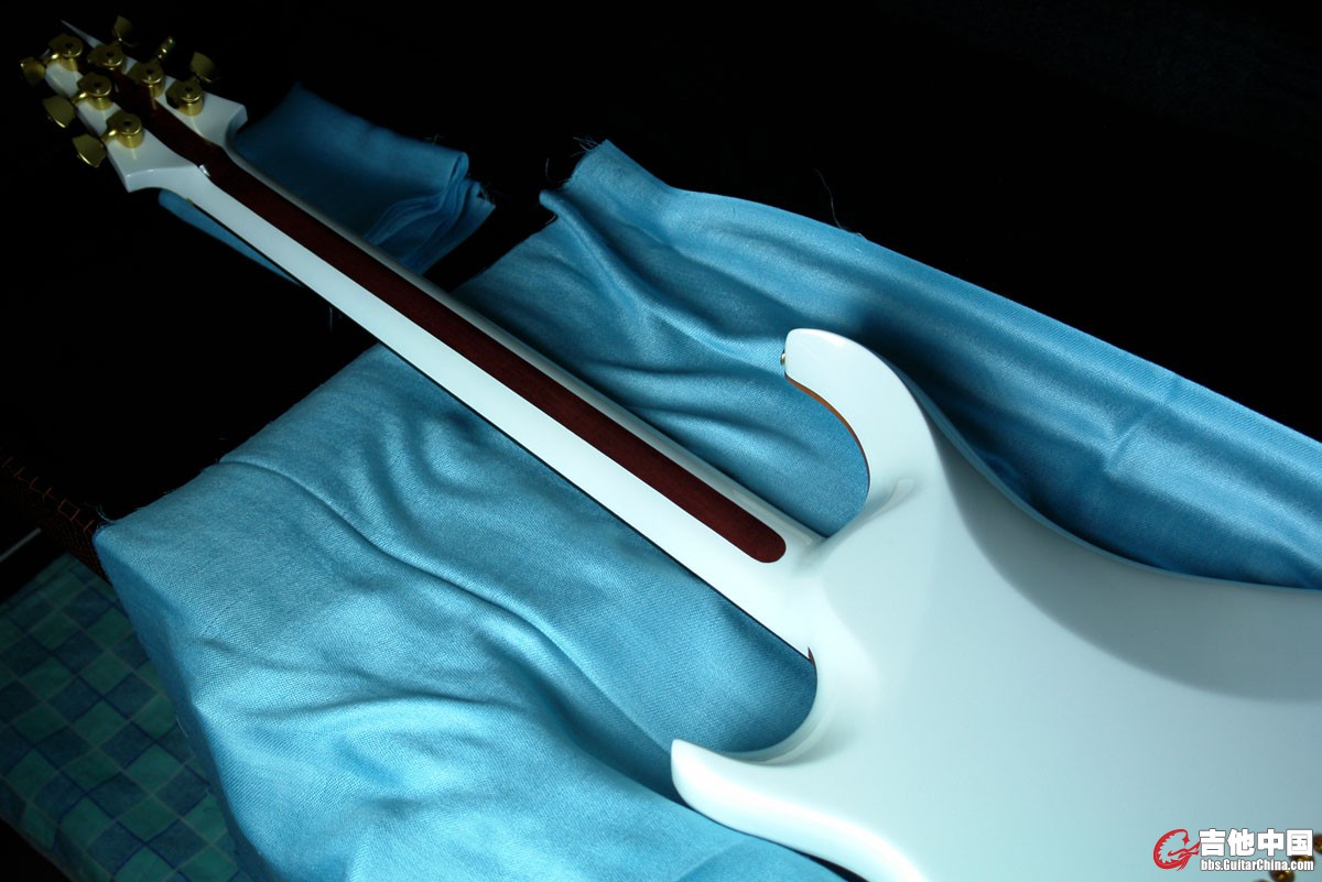 Warrior Custom Shop_9.jpg