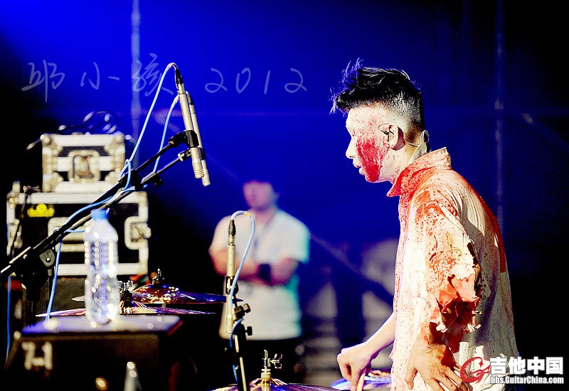 03.jpg
