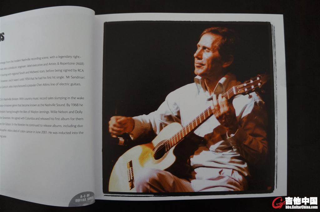 003-Chet Atkins.JPG