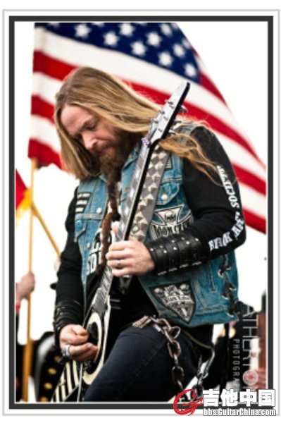 ZAKK.jpg