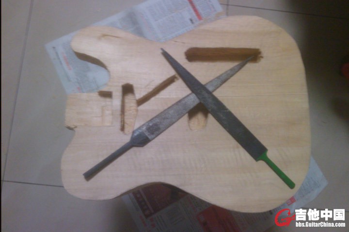 旧的木锉实在是太难用，买把新的