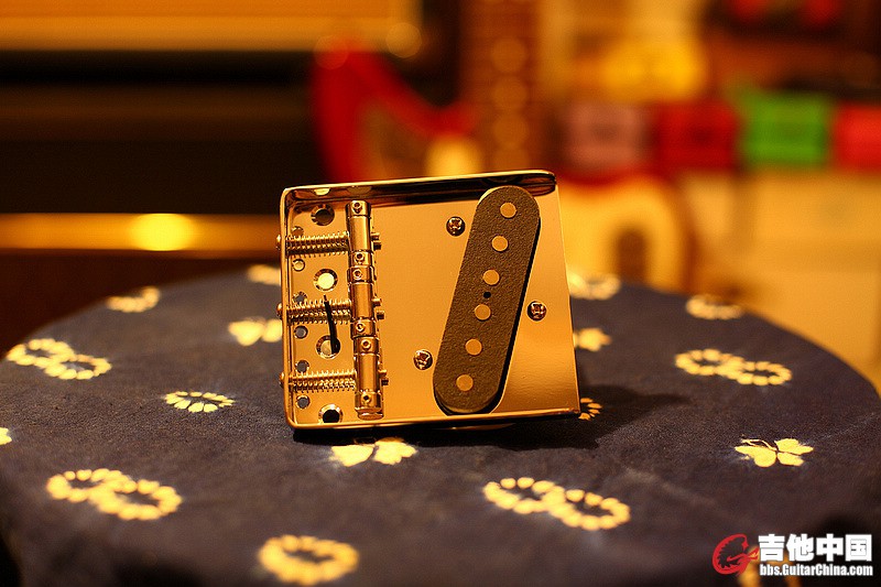 Vintage Tele Bridge with Pickup.jpg