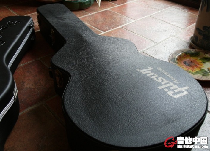 Guitar 4 brothers 7.JPG