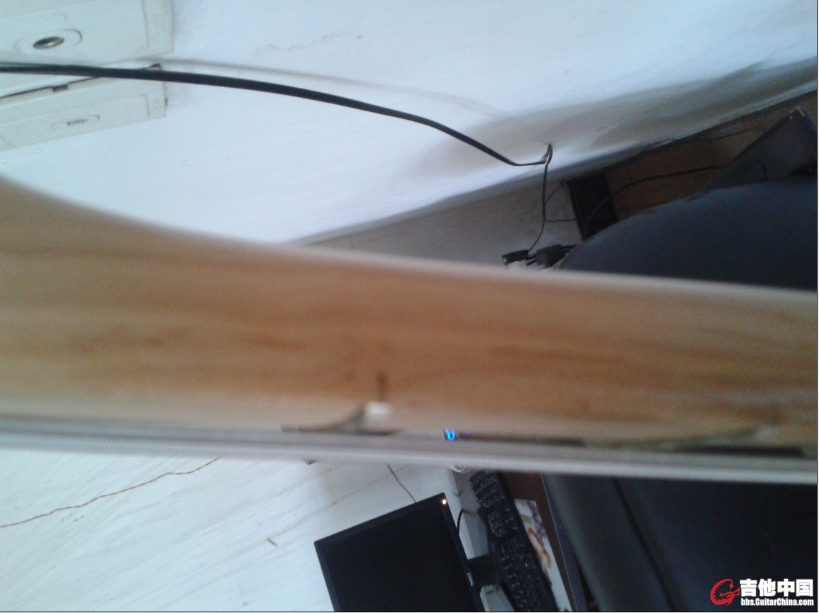 YETOH)3BKE588H][XWX9%9R.jpg