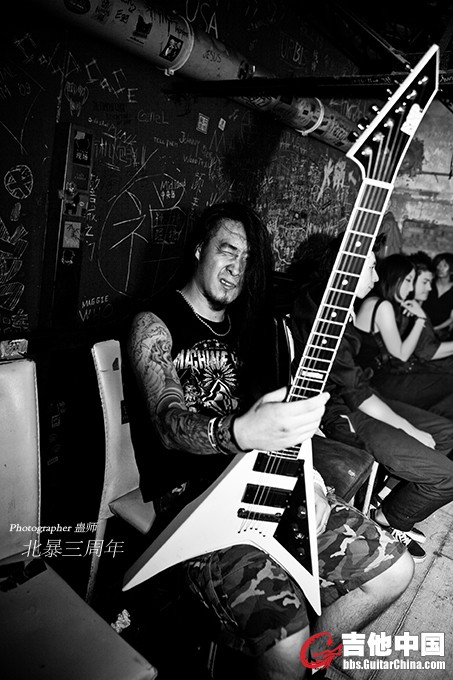 窒息-吴鹏-4.jpg