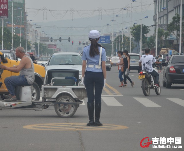 QQ截图20120801084619.jpg