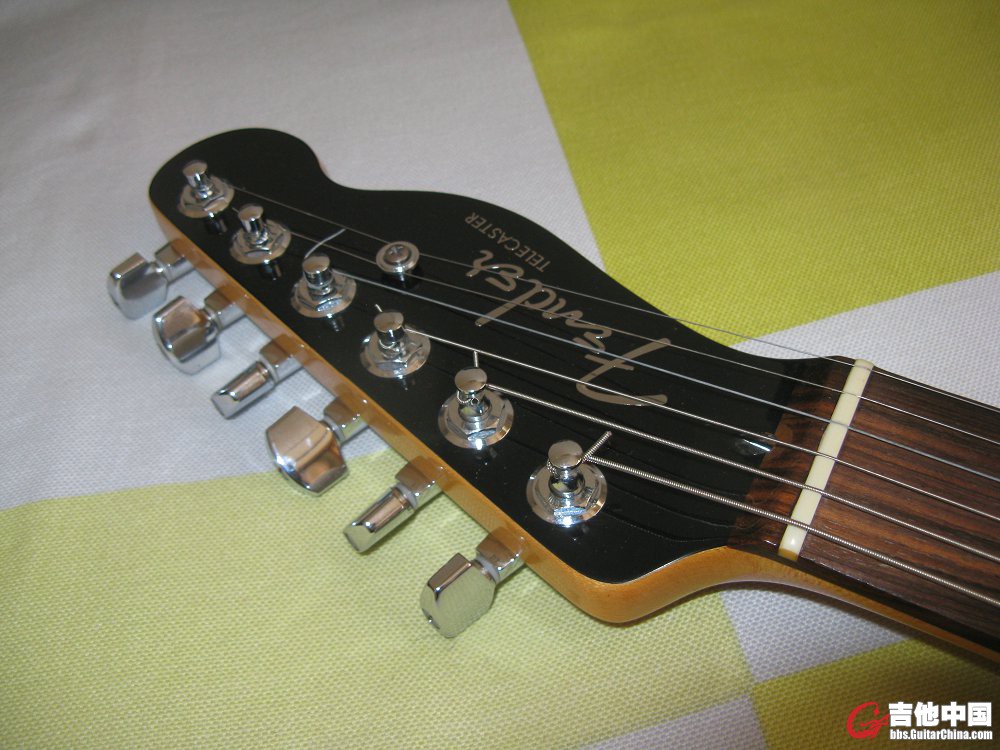 TELE 05.jpg