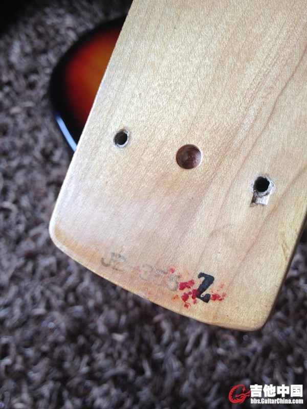 Fender Vintage '62 Jazz Bass 06.jpg