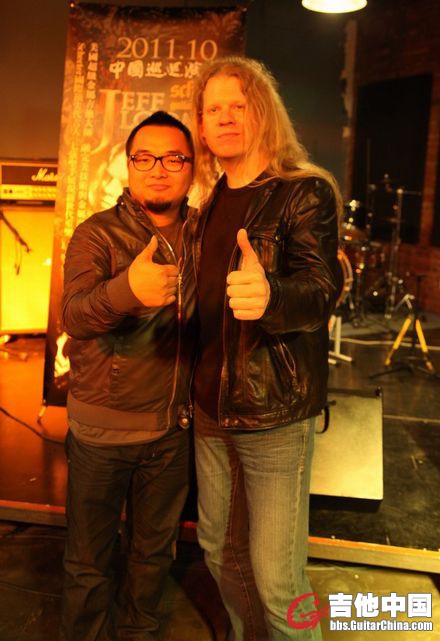 2011年与Jeff Loomis.jpg