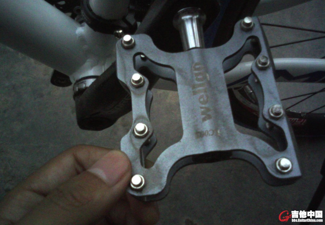 QQ截图20120924145652.jpg
