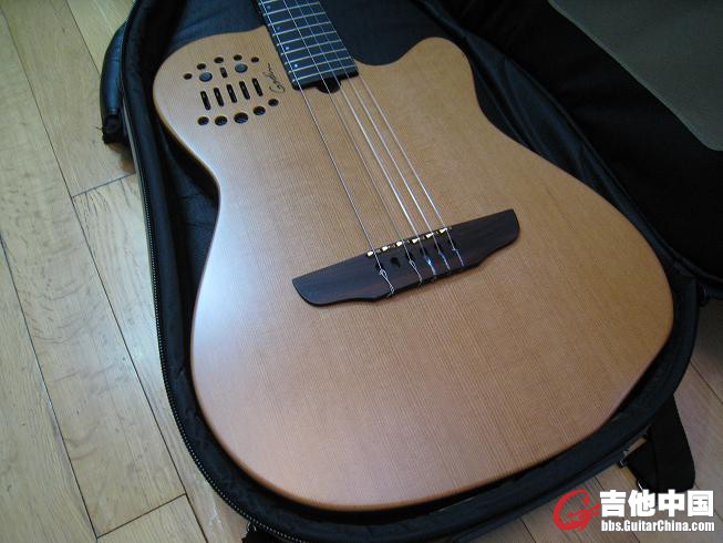 GODIN . 004.jpg