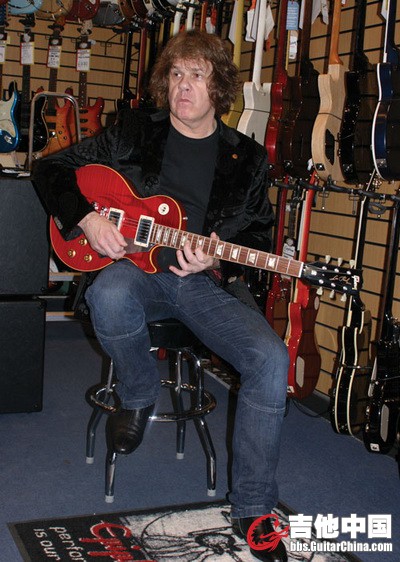 gary-moore-2.jpg