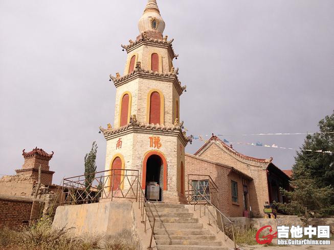 11胡杨一路 187.jpg