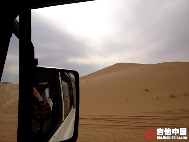 11胡杨一路 118.jpg