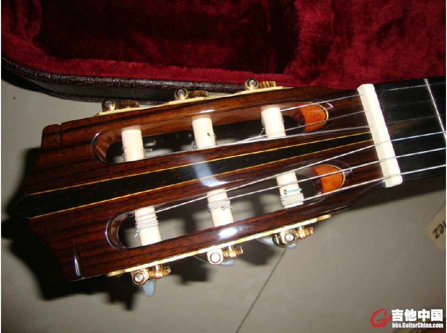QQ截图20121020231524.jpg