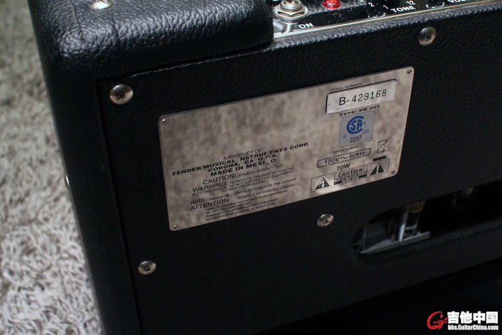 FENDER PRO JUNIOR 03.jpg