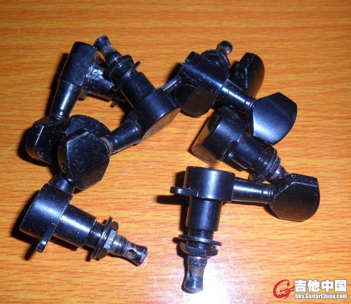 QQ截图20121107231750.jpg